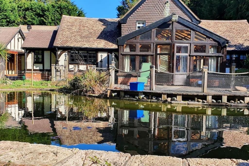 Beautiful Cottage In Brentwood Kelvedon Hatch エクステリア 写真