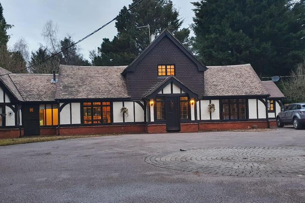 Beautiful Cottage In Brentwood Kelvedon Hatch エクステリア 写真